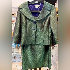 Maggy London Evening/Formal 2pc Emerald Green Brocade Skirt Suit Size 12